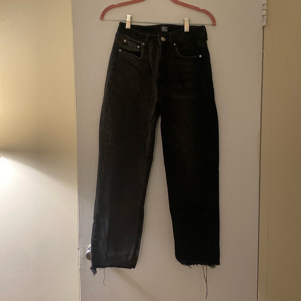 Split leg black jean